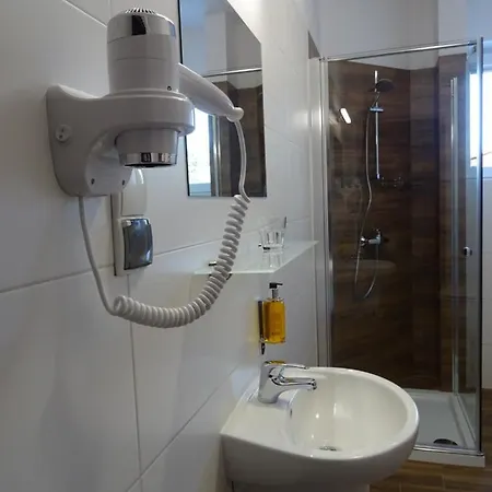 Global Komfortowe Nad Morzem ベッド・アンド・ブレックファスト Jastrzębia Góra