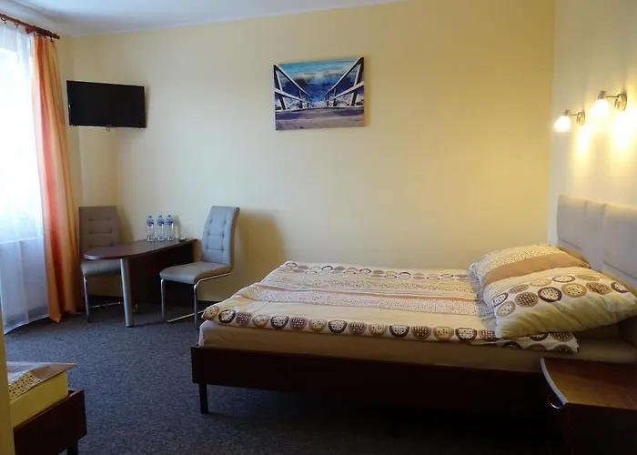 فندق مبيت وإفطار Global Komfortowe Nad Morzem 3*