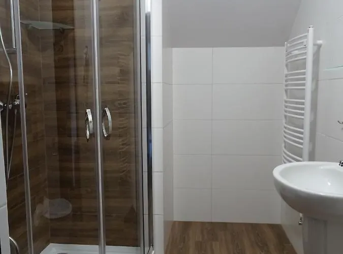 فندق مبيت وإفطار Global Komfortowe Nad Morzem Jastrzębia Góra