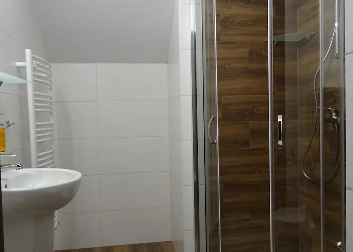 فندق مبيت وإفطار Global Komfortowe Nad Morzem 3*